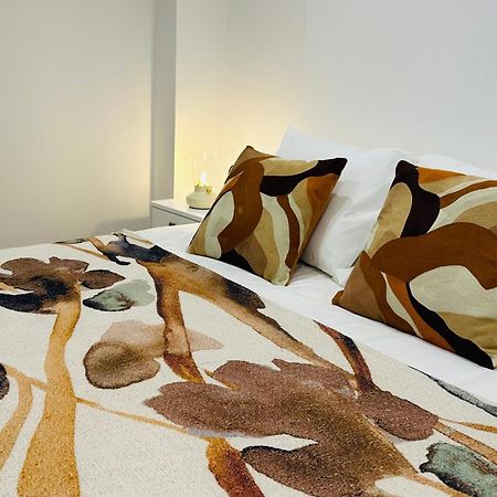 Family Apartment In The Malaga City Center Bagian luar foto