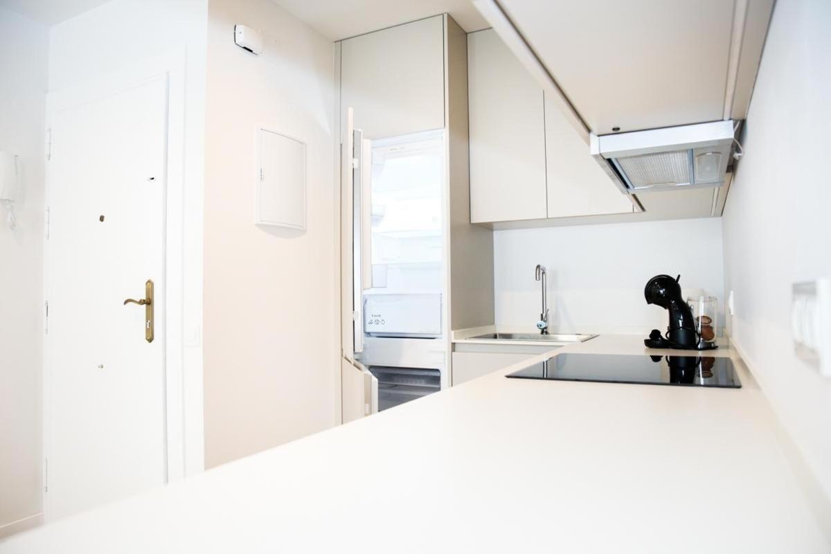 Family Apartment In The Malaga City Center Bagian luar foto